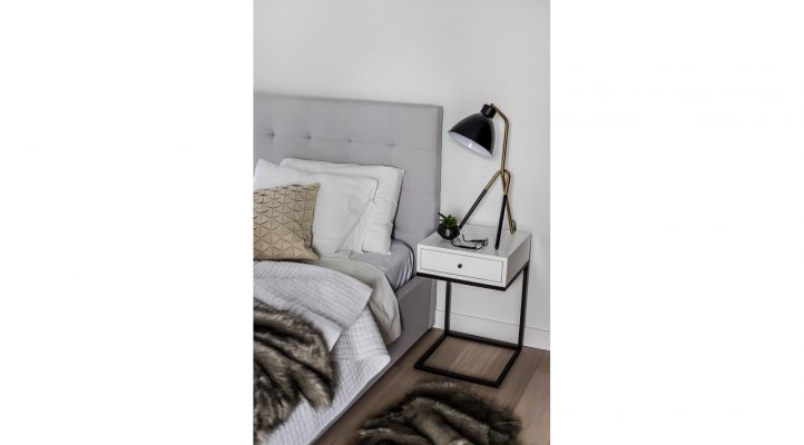 June Bed – Horizon Grey