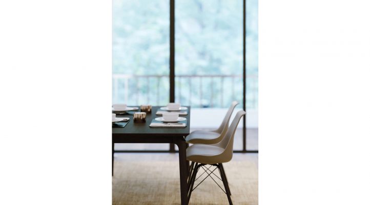 Mykonos Dining Table – 60 Inch