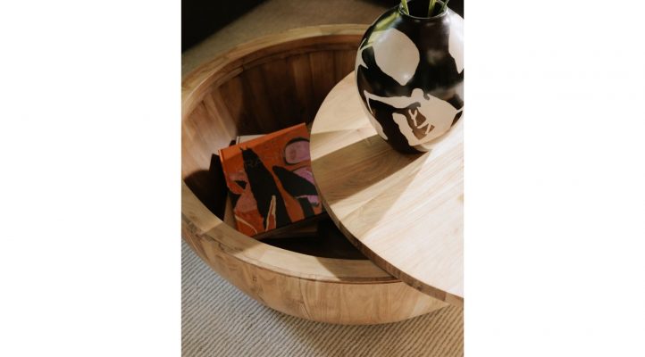 Eske Storage Coffee Table