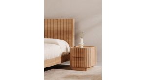 POVERA BED QUEEN- OAK