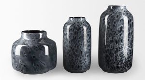 Masai Black Glass Vase-Medium (11)