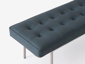 detail-view-of-modern-bench-in-blue-leather_ORIGINAL